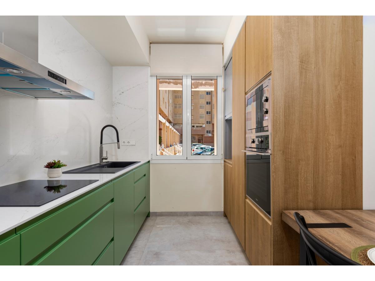 4209_four_bedroom_apartment_in_la_manga_del_mar_menor_130624152825_baja_resolucion_11