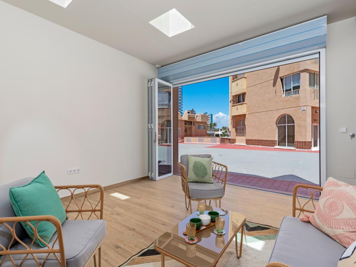 4209_four_bedroom_apartment_in_la_manga_del_mar_menor_130624152826_baja_resolucion_34