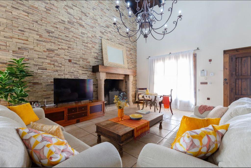 Casa-Principal-Salon-Comedor2