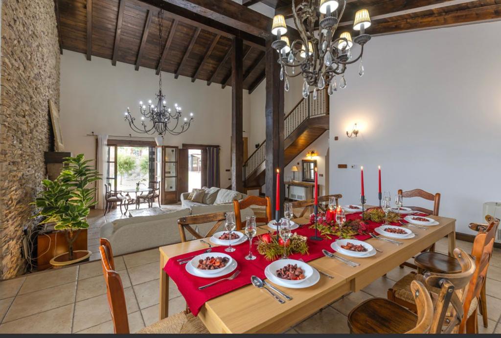 Casa-Principal-Salon-Comedor3