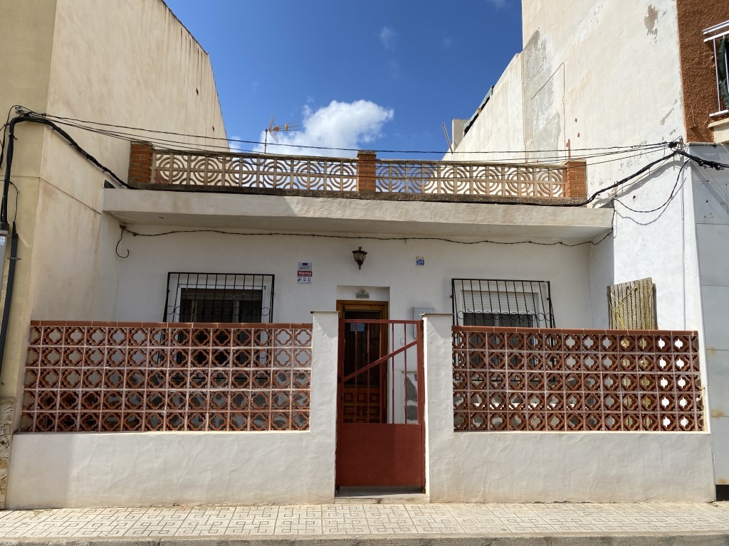 full_1367730_62255864